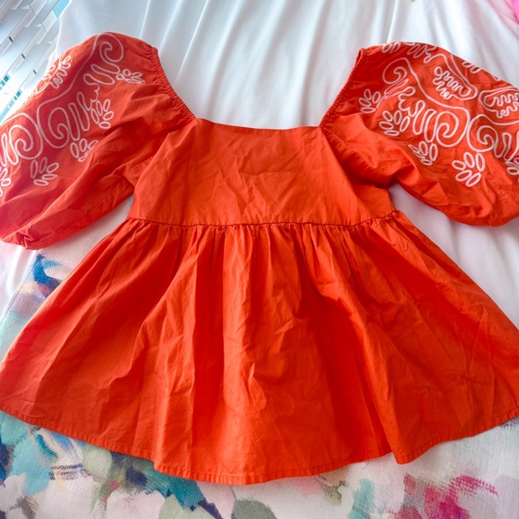 Tops - Boutique Orange Embroidered Top